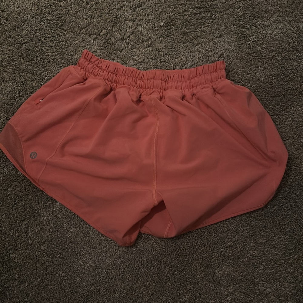Lululemon Rasberry Cream 4” Size 4 NOT AVAILABLE IN STORES ANYMORE - Picture 2 of 3